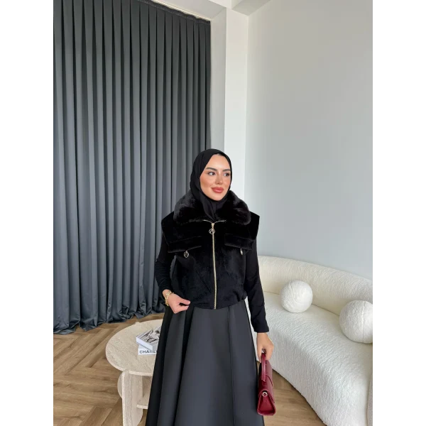 Karmilla Kürk Detay Yelek