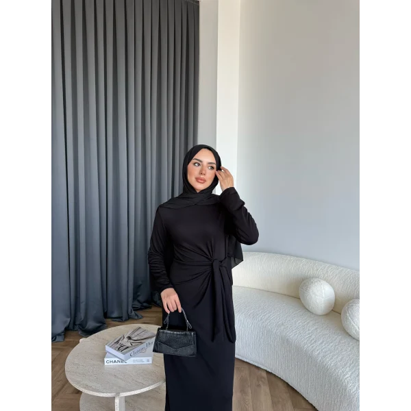 Kelsi Bağlamalı Elbise - Siyah