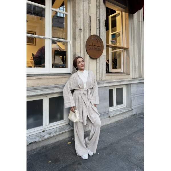 Kuşaklı Triko Takım - Bej