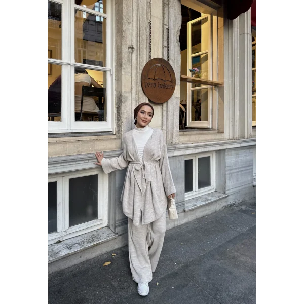 Kuşaklı Triko Takım - Bej