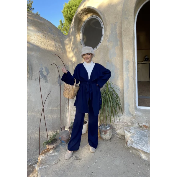 Kuşaklı Triko Takım - Lacivert