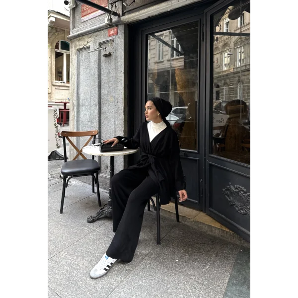 Kuşaklı Triko Takım - Siyah