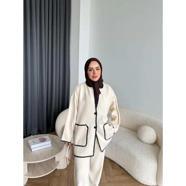 Kuzy Cepli Triko Takım - Bej