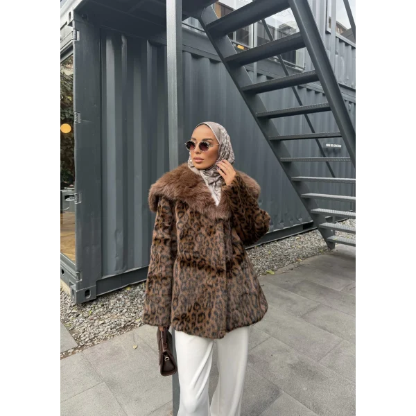 Leopar Desenli Alpaka Kürk - Kahverengi