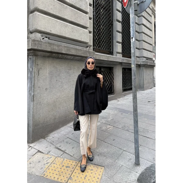 Lina Kürk Panço - Siyah
