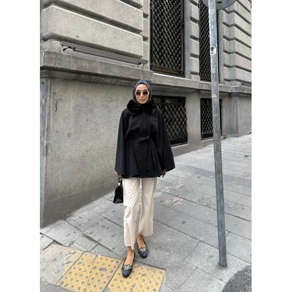 Lina Kürk Panço - Siyah