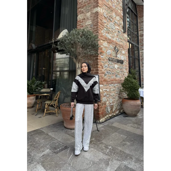 Molla Pul Detaylı Sweat Takım - Siyah