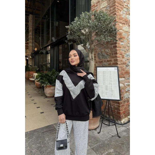 Molla Pul Detaylı Sweat Takım - Siyah