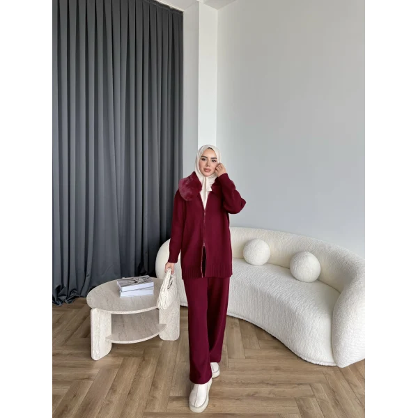 Monica Yakası Kürk Detaylı Takım - Bordo