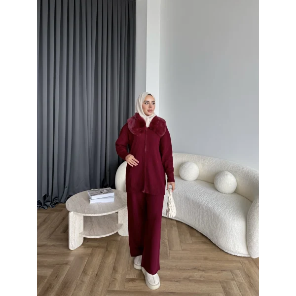 Monica Yakası Kürk Detaylı Takım - Bordo