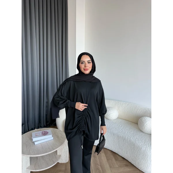 Mury Büzgü Detaylı Triko Kazak - Siyah