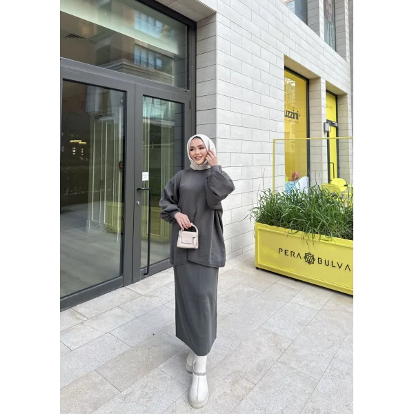 Nes Balon Kol Etekli Triko Takım - Haki