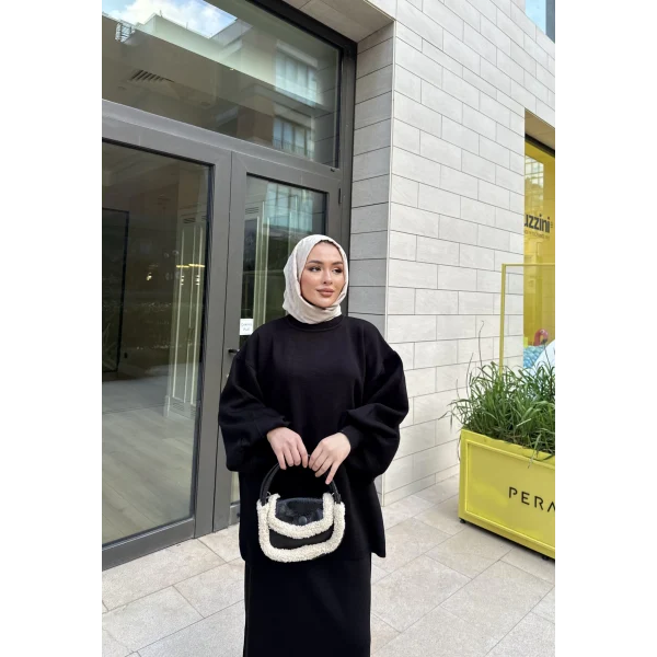 Nes Balon Kol Etekli Triko Takım - Siyah