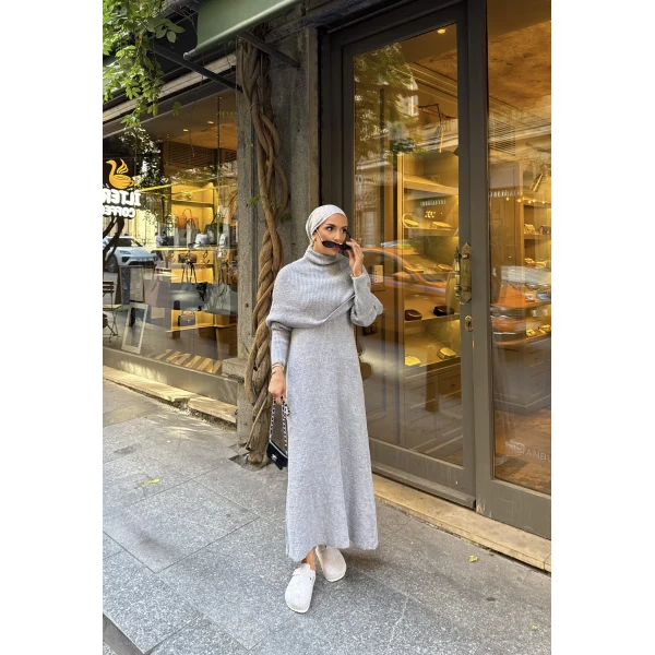 Nes Yaka Triko Elbise - Gri