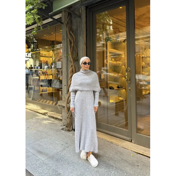 Nes Yaka Triko Elbise - Gri