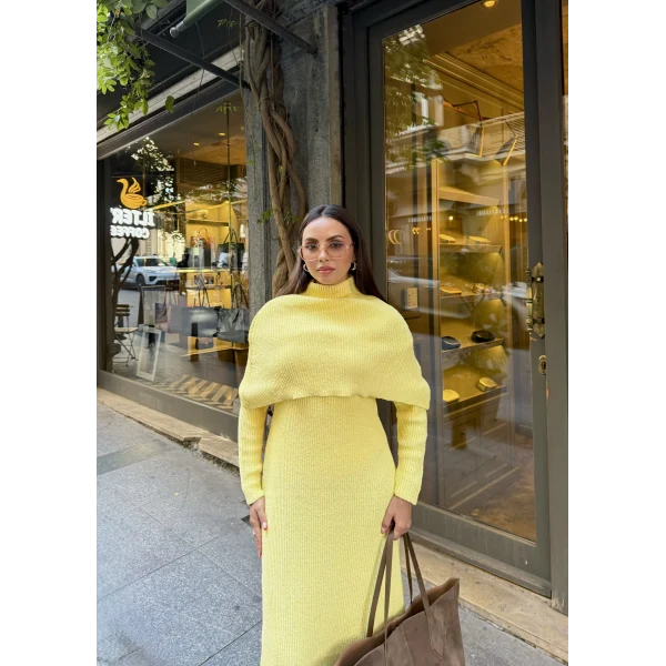 Nes Yaka Triko Elbise - Sarı