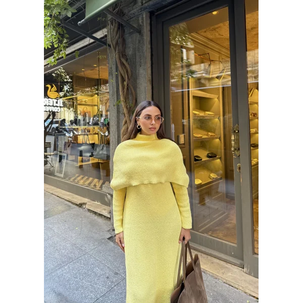 Nes Yaka Triko Elbise - Sarı