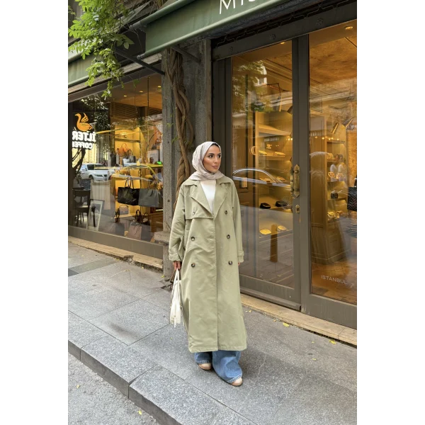 Nesren Arka Kısmı Düğmeli Trenç - Yeşil