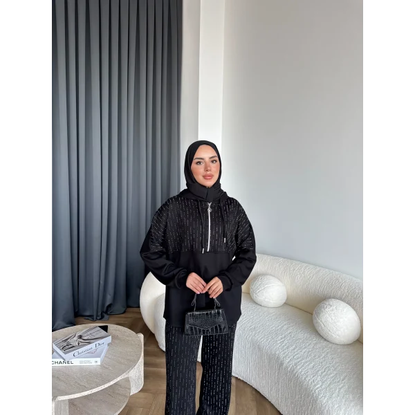 Neva Taşlı Oysh Takım - Siyah