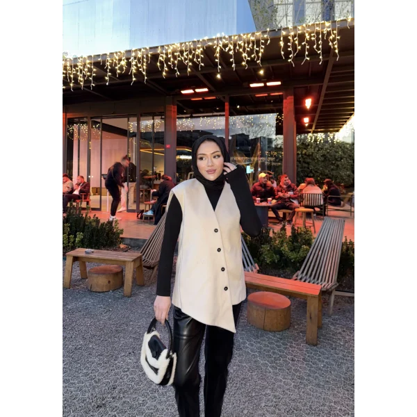 Önü Çapraz Düğmeli Yelek - Bej