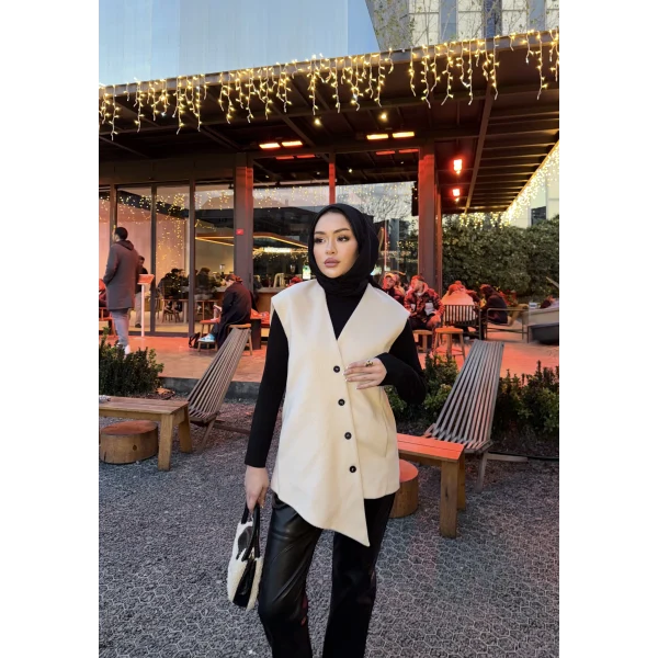 Önü Çapraz Düğmeli Yelek - Bej