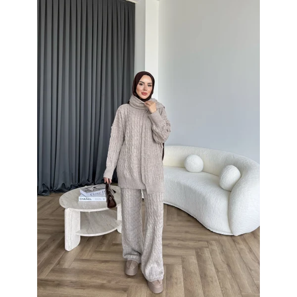 Örgü Atkı Detaylı Triko Takım - Vizon