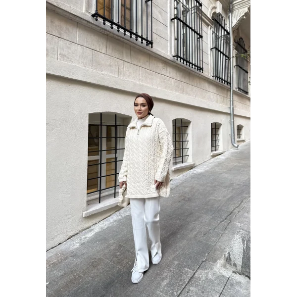 Örme Desen Triko Kazak - Bej