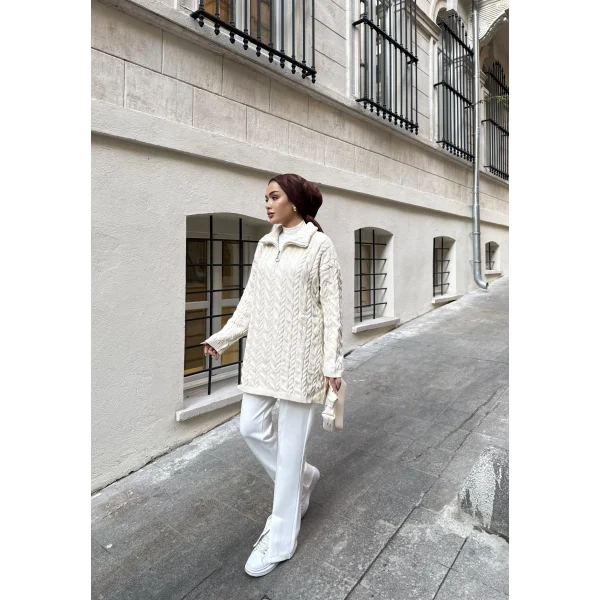 Örme Desen Triko Kazak - Bej