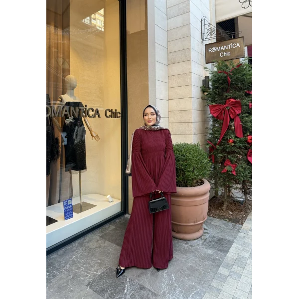 Piliseli Lastik Detay Takım - Bordo