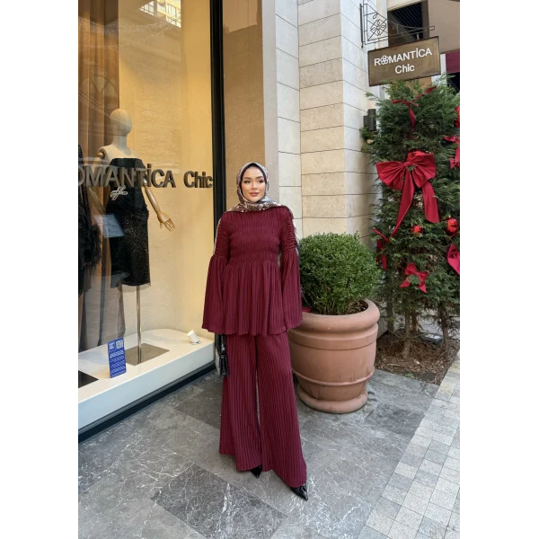 Piliseli Lastik Detay Takım - Bordo