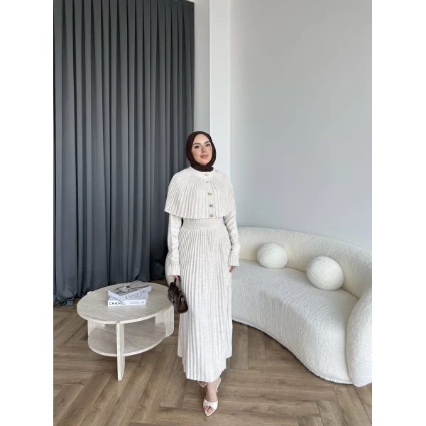 Piliseli Triko Elbise - Bej