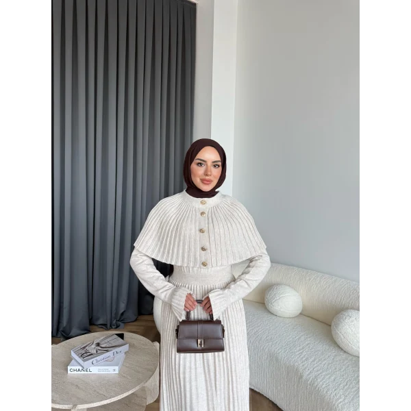 Piliseli Triko Elbise - Bej