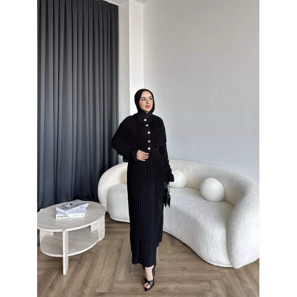 Piliseli Triko Elbise - Siyah