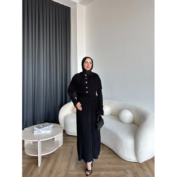 Piliseli Triko Elbise - Siyah