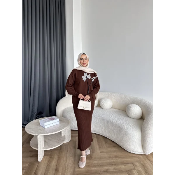 Pls-Çiçek Detay Jile Elbise - Kahve