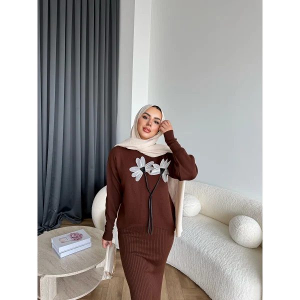 Pls-Çiçek Detay Jile Elbise - Kahve