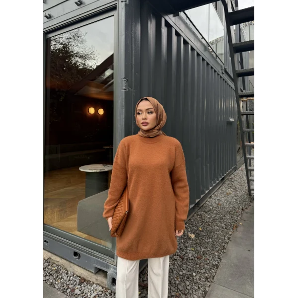 Sakallı Triko Tunik Kazak - Tarçın