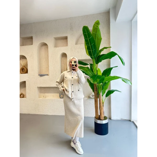 Sara Etekli Takım - Krem