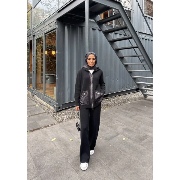 Selita Ön Fermuarlı Triko Takım - Siyah