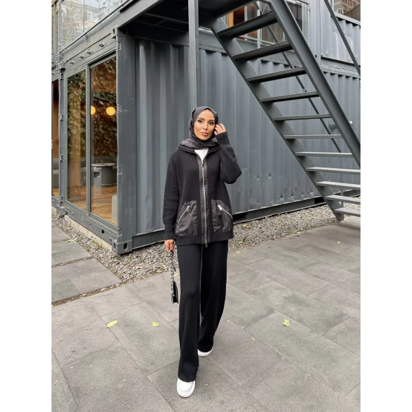 Selita Ön Fermuarlı Triko Takım - Siyah