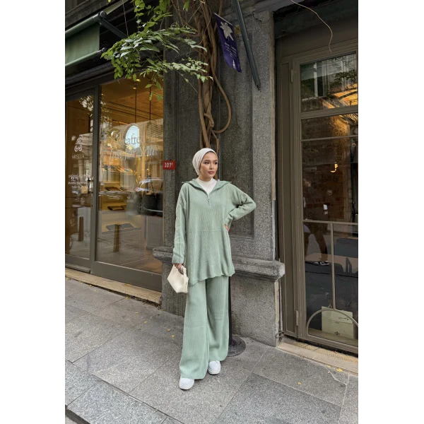 Sina Fermuarlı Takım - Çağla