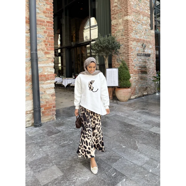 Şinda Leopar Detaylı Takım - Beyaz