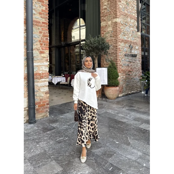 Şinda Leopar Detaylı Takım - Beyaz