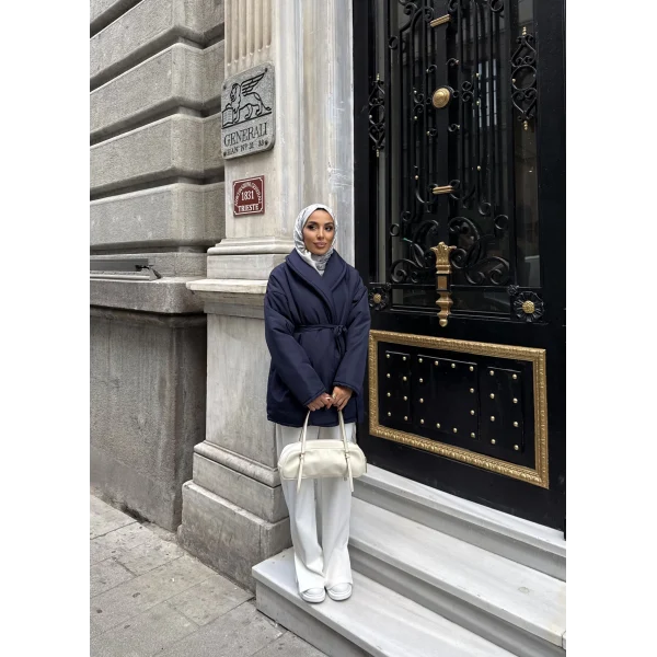 Soyla Zra Mont - Lacivert