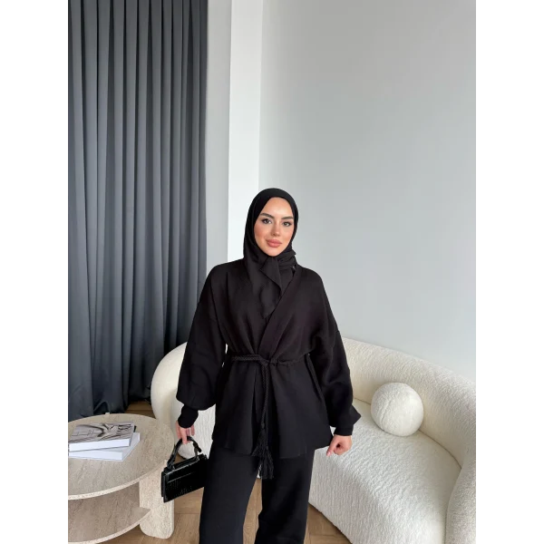 Sursula Ön Bağlamalı Triko Takım - Siyah