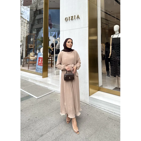 Talia Piliseli Şifon Elbise - Bej