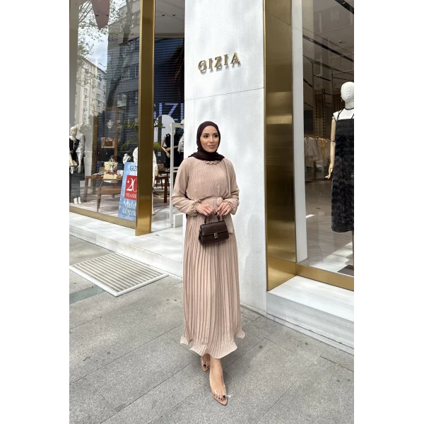 Talia Piliseli Şifon Elbise - Bej
