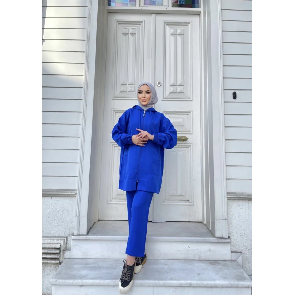 Ura Krep Takım - Saks