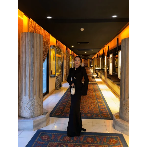 Vanessa Elbise - Siyah