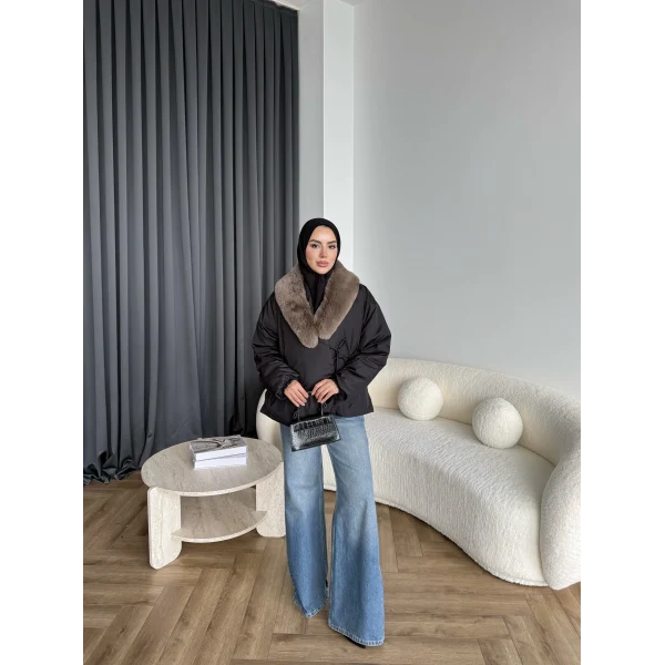 Wilma Kürk Detaylı Mont - Siyah